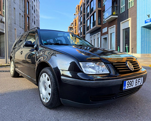 VOLKSWAGEN BORA / REGTASU MAKSTUD / AVARIIVABA / ÜV 04.2026 (2 foto / 15)
