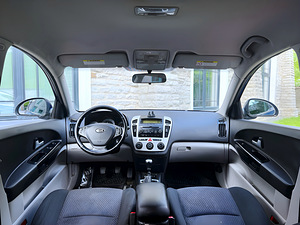 KIA CEED / ДИЗЕЛЬ / ТО 07.2026 (8 фото из 15)