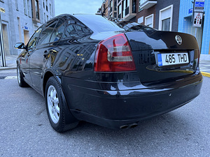 SKODA OCTAVIA / BEEŽ NAHKTUBA / AUTOMAAT / ÜV 07.2026 (4 foto / 15)