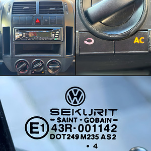 VOLKSWAGEN POLO / ROOSTEVABA / AVARIIVABA / ÜV 10.2026 (12 foto / 15)