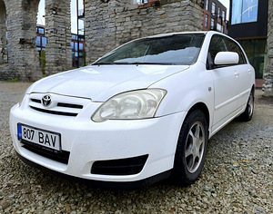 TOYOTA COROLLA / FACELIFT / KLIIMAAUTOMAATIK (1 foto / 15)