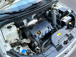 HYUNDAI i30 / 2 OMANIKKU / ÜV 10.2026 (5 foto / 15)