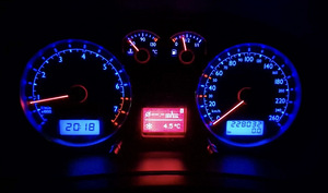 VOLKSWAGEN BORA / VELUURPOLSTER / ÜV 08.2026 (13 foto / 15)