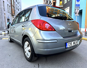 NISSAN TIIDA / AUTOMAAT / 1 OMANIK / ÜV 07.2026 (4 foto / 15)
