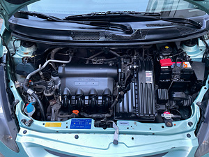 HONDA JAZZ / AUTOMAAT / AVARIIVABA / ÜV 10.2026 (7 foto / 15)