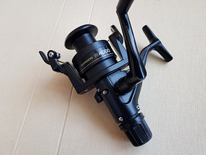 Spinningurull Shimano (1 foto / 2)