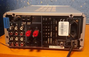 Yamaha RX-E100 ressiiver. (2 foto / 2)