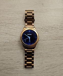 Часы Samsung Gear S2 Classic золотые