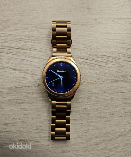Часы Samsung Gear S2 Classic золотые (фото #1)