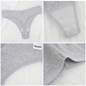 Stringid kõrge vöökohaga XL-4XL (4 foto / 9)