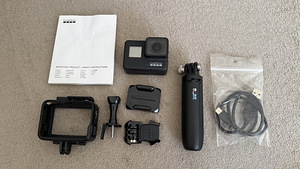 GoPro HERO7 Black + originaal GoPro Shorty (4 foto / 4)