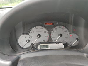 Peugeot partner (4 foto / 9)
