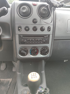 Peugeot partner (9 foto / 9)