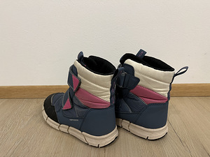 Зимние ботинки Geox, размер 33 (3 фото из 6)