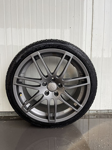 Audi RS 19 tollised veljed 5x112 koos 235/35 r19 rehvidega (1 foto / 3)