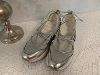 Продаются туфли LiuJo р.37