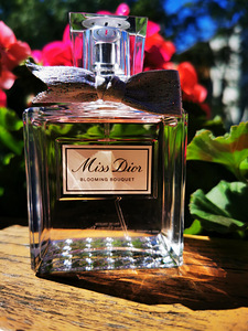 Miss Dior Blooming Bouquet 100ml (1 foto / 2)