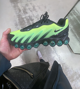 Nike Air Max Dn8 Black Green Strike Men's (2 foto / 3)