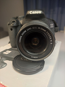 EOS 600 D Diigipeegelkaamera (1 foto / 7)