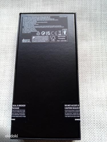 SAMSUNG Galaxy Z Flip4, 256/8 ГБ, НОВИНКА (фото #3)