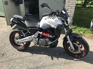 Yamaha mt03 660 A2 (3 foto / 4)