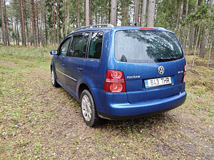 Volkswagen Touran 1.9TDI, 2007a. (5 foto / 9)