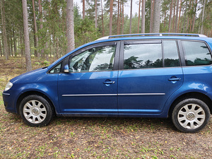 Volkswagen Touran 1.9TDI, 2007a. (6 foto / 9)