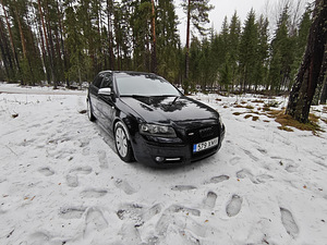 Audi A3 S-Line 2.0 R4 125kW (1 foto / 7)