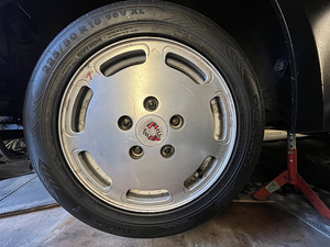 Porsche 16" 944 928 968 Диски и шины 94436211500 (1 фото из 4)