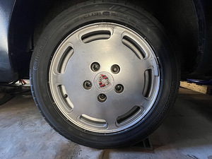 Porsche 16" 944 928 968 Диски и шины 94436211500 (3 фото из 4)