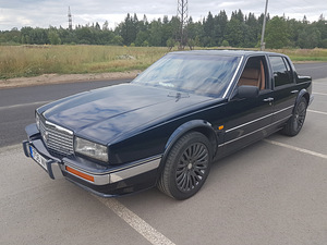 Cadillac Seville STS 1991 (1 foto / 12)