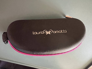Päikeseprillid LAURA AMATTI UV kaitsega (3 foto / 3)