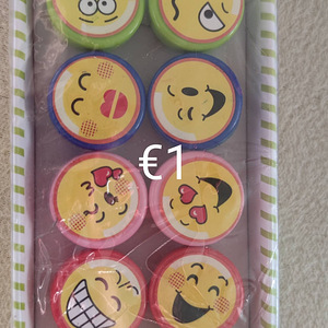 Детские игрушки (6 фото из 9)