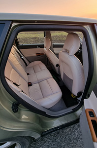 Volvo V50 2.0d 100kw 2009 (3 foto / 4)