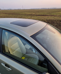 Volvo V50 2.0d 100kw 2009 (4 foto / 4)