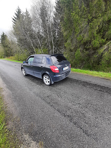 Skoda Fabia 1.2 2013 (4 foto / 5)