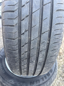 SAILUN ATREZZO 215/60/R16 (1 foto / 6)