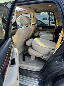 Lincoln Navigator (13 foto / 15)
