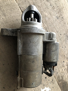 Jeep cherokee kk starter (1 foto / 3)