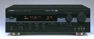 @YAMAHA NATURAL SOUND AV RECEIVER RX-V598 (1 foto / 1)