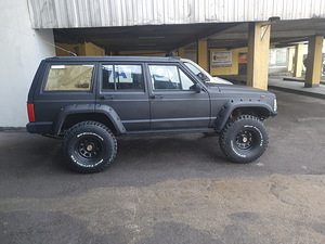 JEEP CHEROKEE XJ 92 OFFROAD RAPTOR (3 foto / 4)