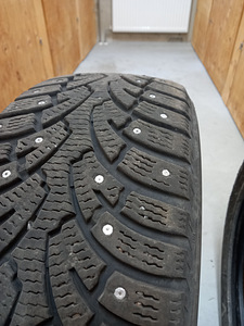 Talverehvid 3 tk. BRIDGESTONE 205/55 R16 Noranza 2 evo (5 foto / 6)