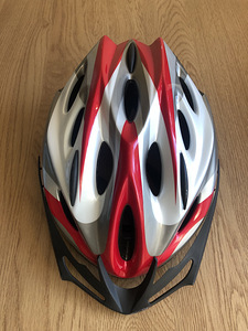 Велосипедный шлем GÉS размер 52-56 для детей.