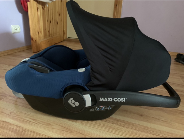 Детское автокресло Maxi-Cosi