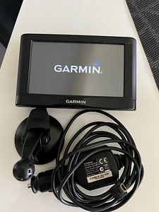 Garmin Nüvi 44 (1 foto / 2)