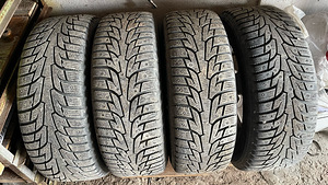 Toyota Corolla Verso (11 foto / 12)