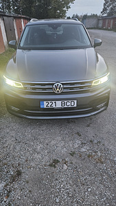 Volkswagen Tiguan 2.0 110kw (3 foto / 7)