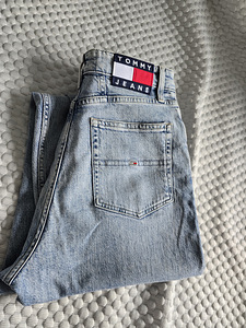 Tommy jeans teksad (1 foto / 3)
