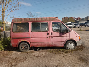 Ford Transit varuosadeks (2 foto / 2)
