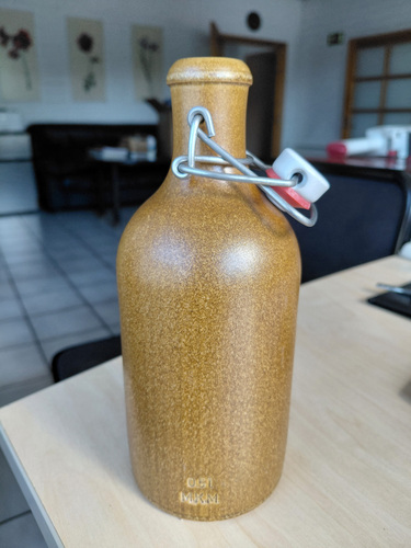 Глиняные бутылки